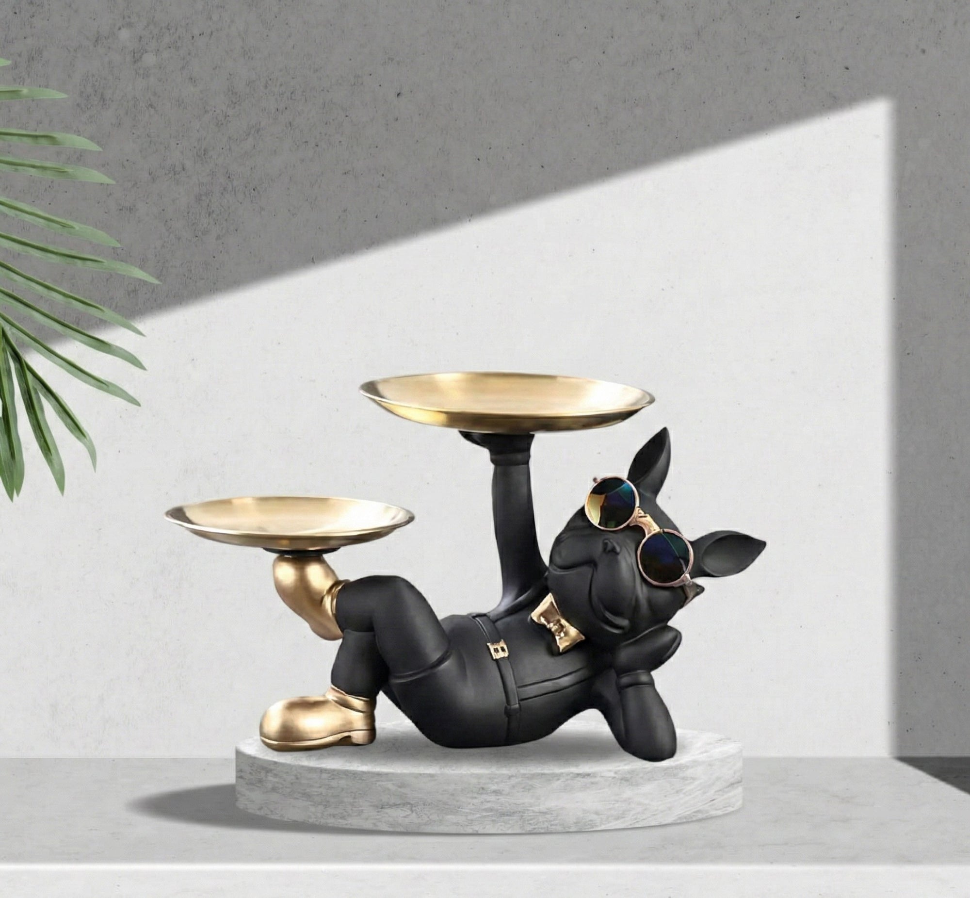 Bulldog Premium Statue Object Organizer